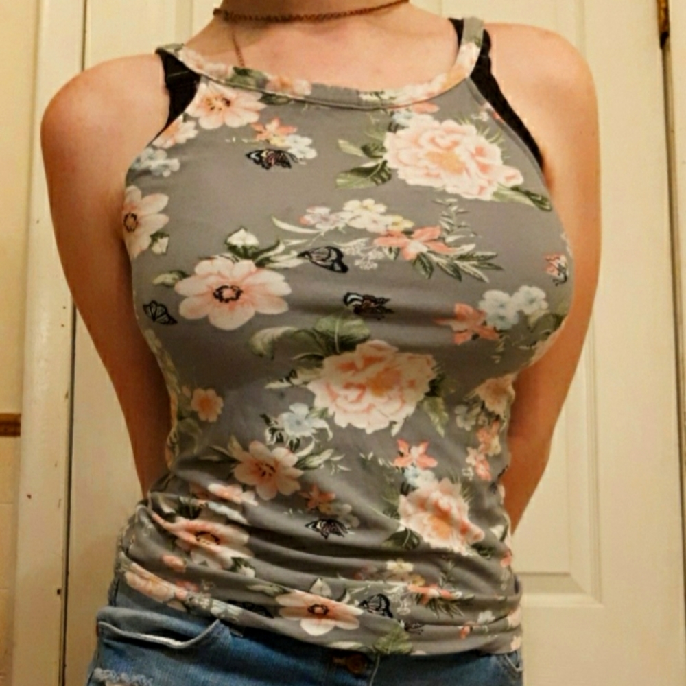 Floral round necked cami